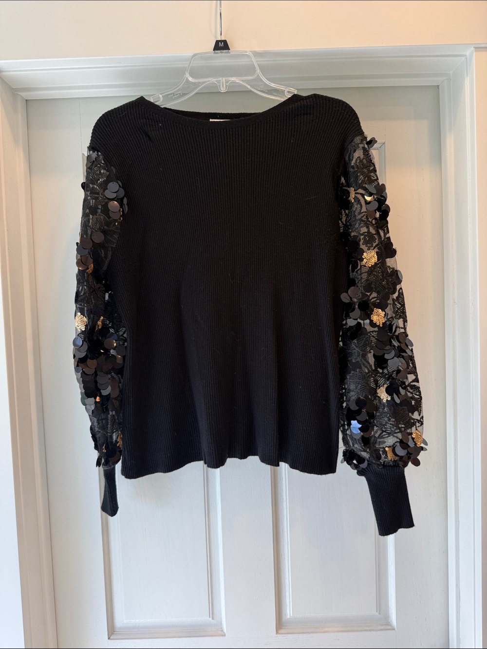 Sioni Black Pullover with Sequin Lace Balloon Sleeves